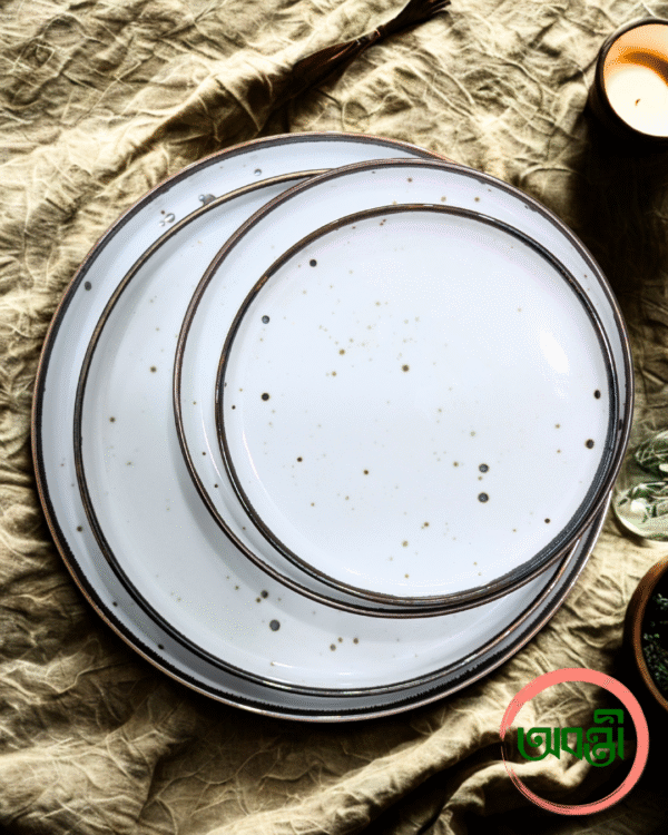 Pale Ivory Speckle Dinner Set - Image 4